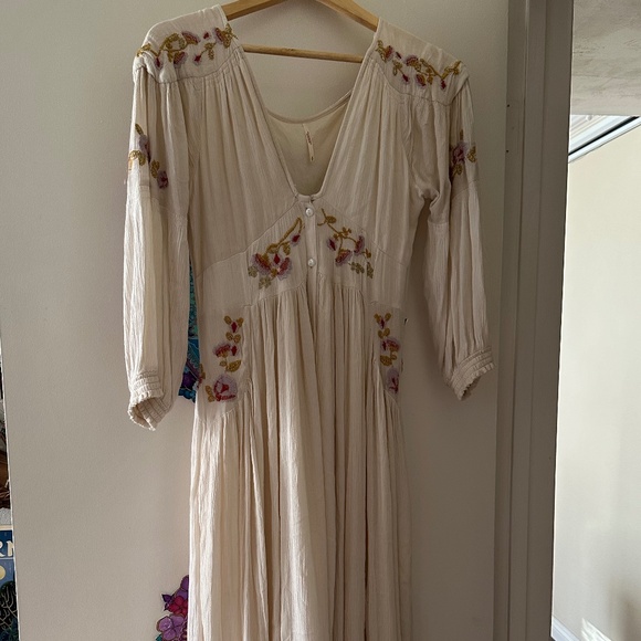 We The Free Cream Floral Midi Dress - Picture 8 of 11